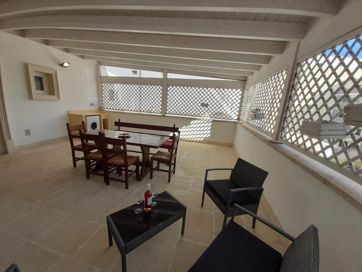 Dimora Emilia Apartment Лече Екстериор снимка