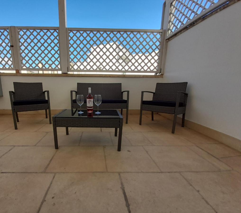 Dimora Emilia Apartment Лече Екстериор снимка